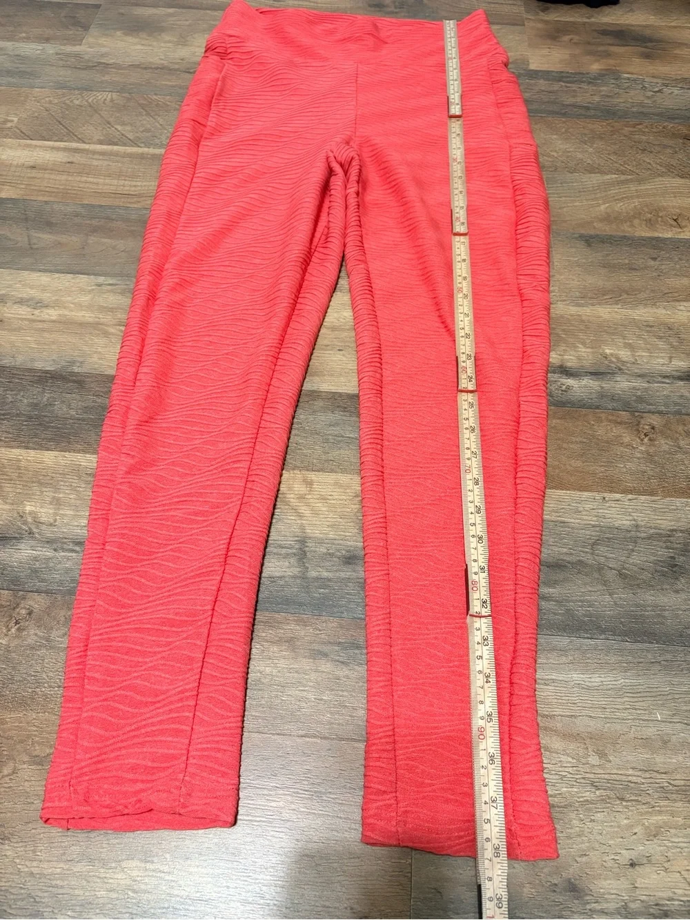 Fawn Activewear Coral Textured Flare Leggings Women’s XL